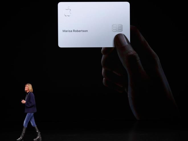 Apple Card halihazrda hayatmzda olan banka kartlarnn aksine puan yerine gnlk dl sunacak. "Gnlk Nakit" ad altnda nakit iadesi sunacak olan karttan dorudan harcamalarda dl paradan ekim yaplabilecek.