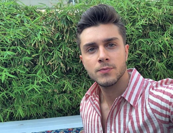 Koyu bir Galatasaray taraftar olan Yaran, 2016 tarihinde 29. Best Model of Turkey yarmasnda birinci olmutur.