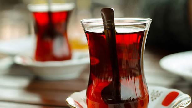 ekersiz ay ienler  <br>    Onlar sonsuza kadar yaayacaklar ve hepimizi gmecekler. ekeri brakarak elde ettikleri 'sper salkl' olma gc sayesinde bizi yldzlara ve tesine tayacaklar.    ekersiz ay ien biriyle karlatnzda hemen salk tyolar almay unutmayn.    Ara nde badem ve kuru kays yemenizi, yatmadan nce keten tohumlu yourt yemenizi ve iyi bir ocuk olursanz kinoa salatasnn nasl yapldn sizlere fsldayacaklardr.