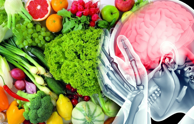 ngiltere'de yaplan bir aratrmada et yemeyen sadece sebze ile beslenen kiilerde inme ve fel riskinin art ortaya karld. 48 bin kii zerinde yaplan almada vcutta azalan B vitamin kompleksinin  kan basncn artrd ani tansiyonun da fel ve inme gibi hastalklara neden olduu grld.