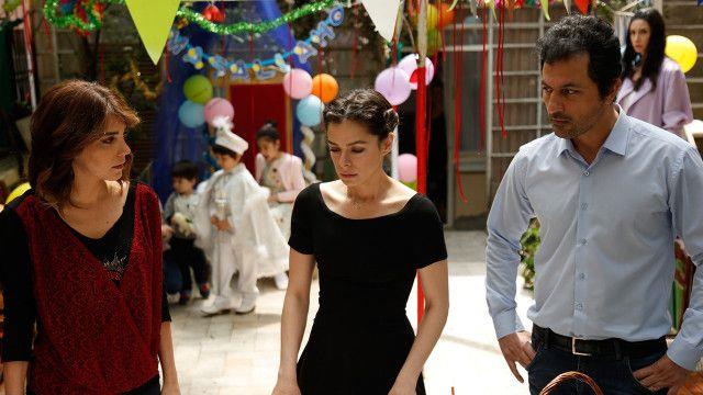 Hmeyra gibi usta bir ismin diziye katlmas seyirci tarafndan Bennu Yldrm'n yerine geldi eklinde yorumland.