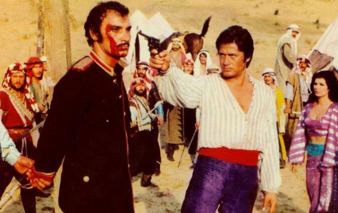 Sinema oyuncusu Sleyman Turan, yalnz yaad evinde hayatn kaybederken , ac gerek yeni ortaya kt.