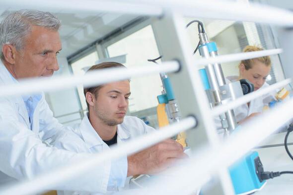 stanbul Medipol niversitesi<br>    Sras: 1001+    ehir: stanbul    renci says: 26,215    Yabanc renci yzdesi: 2