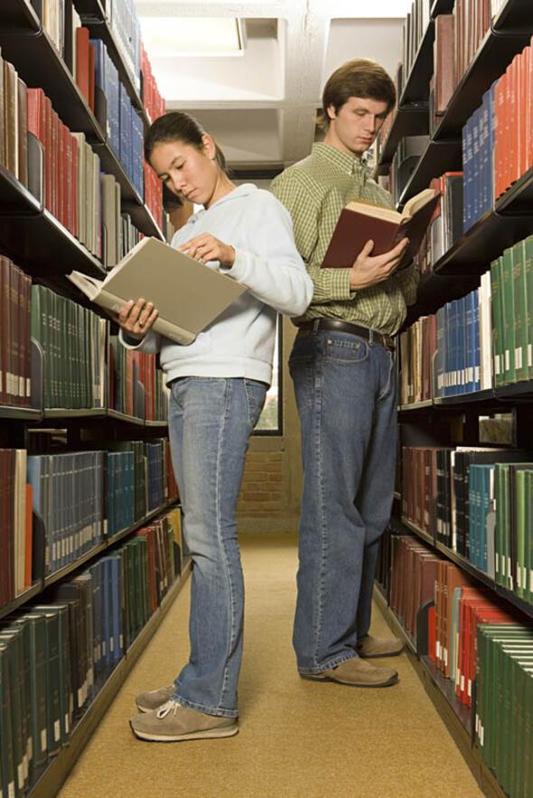 Akdeniz niversitesi  <br>  Sras: 1001+    ehir: Antalya, Burdur ve Isparta    renci says: 42,862    Yabanc renci yzdesi: 1