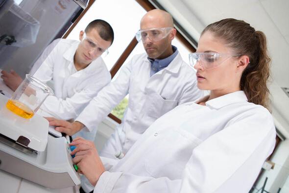 Gebze Teknik niversitesi  <br>  Sras: 1001+    ehir: Kocaeli    renci says: 7,487    Yabanc renci yzdesi: 2