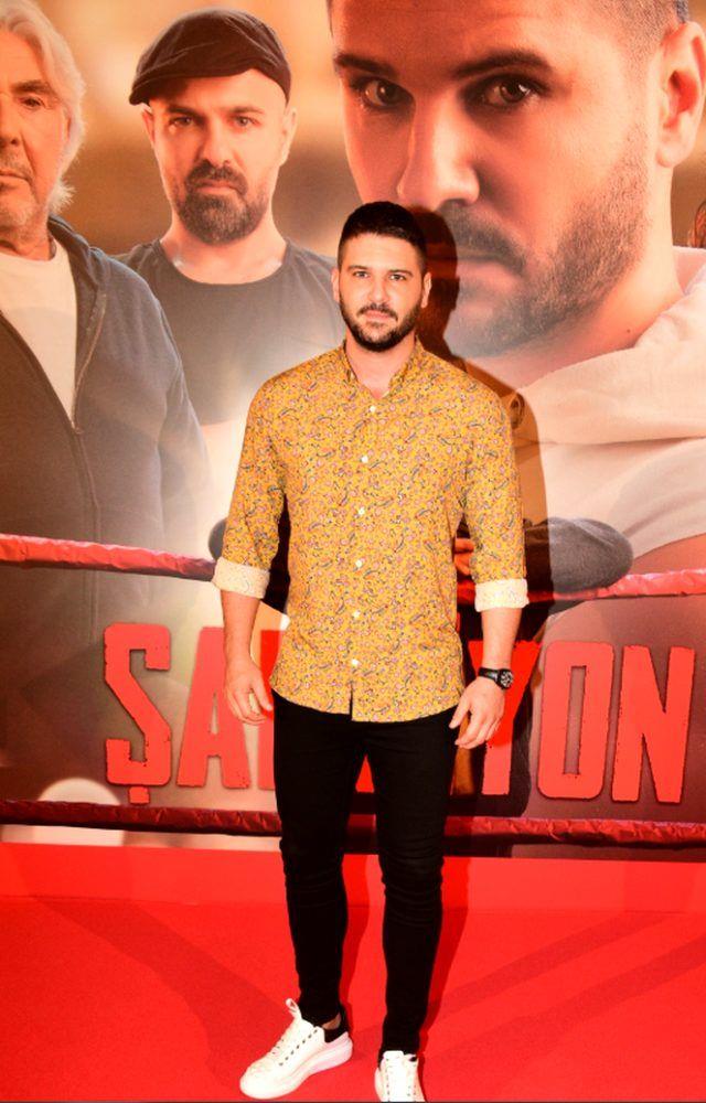 Sayman, dizide olu Gne iin ringlere dnmek isteyen Kafkas lakapl eski ampiyon boksr Frat Blkba'n oynayaca dizi de bir ilki de yaamt.