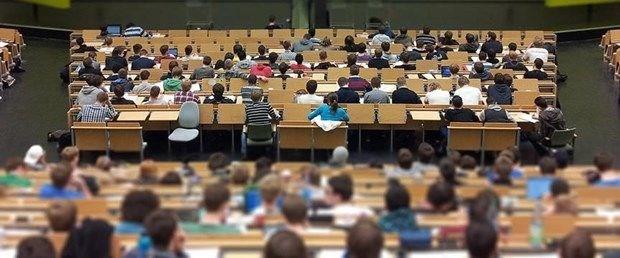 2019 ylnda ehir dnda okumak isteyen renciler iin en iyi yerler belirlenirken, stanbul?un bu listenin 67?nci srasna yerletii belli oldu.    Trkiye?de bu yln bandan itibaren rencilerle alakal yaplan basn haber adedi ise 162 bin 886 olarak kaydedildi.