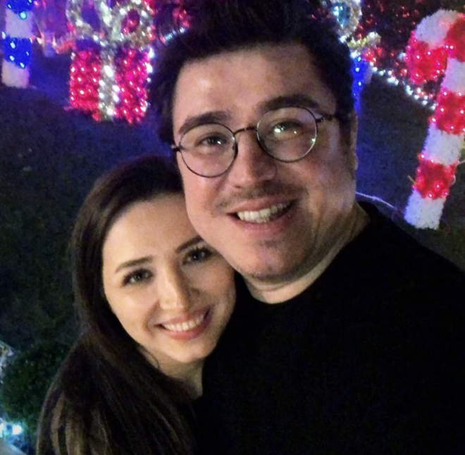 u sralar GHB'den rol arkada olan Bra Pekin ile yeni filmi iin kameralarn karsna geen brahim Bykak, Etiler'de talihsiz bir kaza geirdi. Eini alveri iin aracndan indiren Bykak, aracn ters yne dndrmeye alt srada duvara arpt.