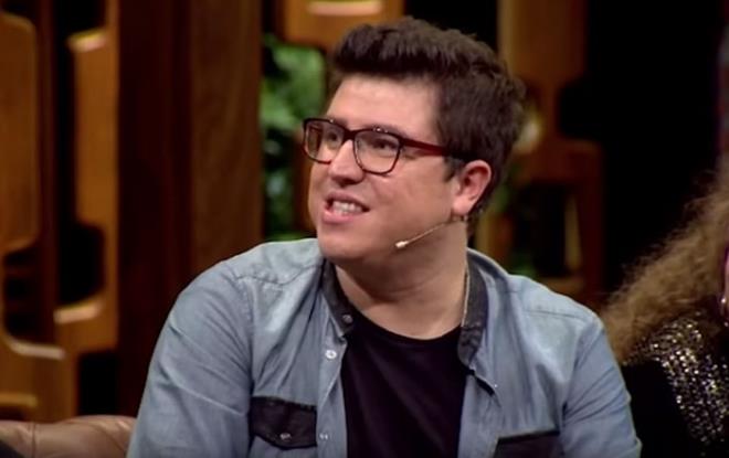 ok Gzel Hareketler Bunlar'da nlenmesinin ardndan eitli yapmlarla adndan sz ettiren brahim Bykak, getiimiz yl evlendii Nurdan Been'i aracnda bekledii srada kaza yapt.