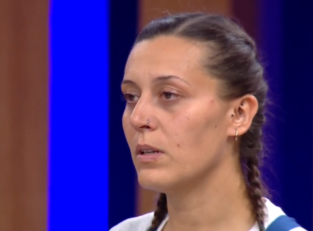 Tatly yetitiremeyince alad  <br>  Mavi takmdan Mge tatly yetitiremedikleri iin alad. 45 dakika boyunca tatly yetitiremeyen Mge takm arkadalar tarafndan eletirildi.