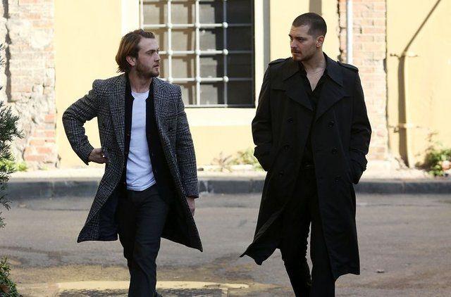 Daha sonra da ykseliini hzla srdrd ve zellikle bir nceki projesi erde ile n plana karak ukur ile baarsn perinledi.