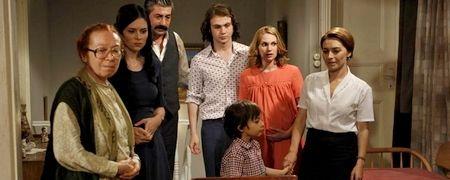 ki isim yllar nce yaynlanan yle Bir Geer Zaman Ki dizisinde bir araya gelmilerdi.