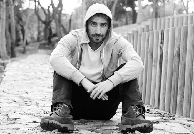 Payitaht Abdlhamid dizisinin bu hafta ekrana gelecek 90. blmnden itibaren kadroya akir Gler'in dahil olduu renildi. Birsen Altunta'n haberine gre Gler, David Grun rol ile seyirci karsna kacak.