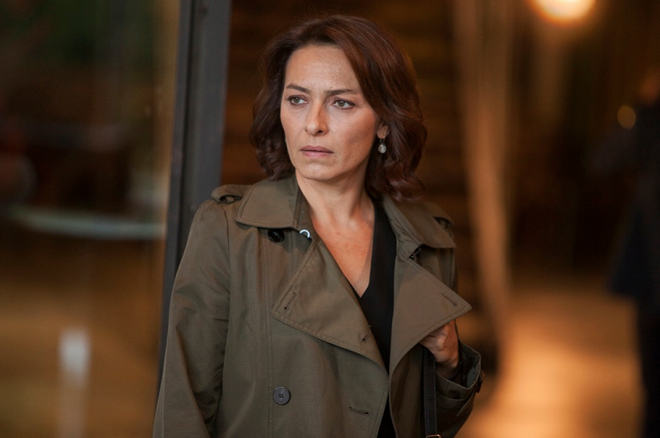 Getiimiz sezon yayn hayatna balayan ve barollerinde Mehmet Aslantu, Aya Bingl, Nur Fettaholu, Afra Saraolu gibi isimleri barollerinde barndran Karde ocuklar dizisinden kt haber geldi.