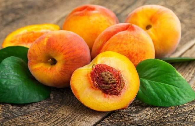 7/12  Tweetle Facebook'ta payla    EFTAL  <br>  Sindirimi kolay olan lifli ve posal yiyecekler arasnda mide yanmasna iyi gelen en iyi meyve eftalidir. Gn ierisinde ara n olarak ya da akam yemeinden yarm saat sonra tketmesi faydal olur.