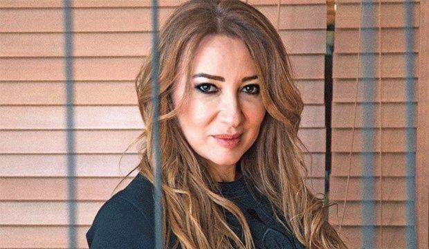 AYEGL GNAY    Baarl oyuncu Ayegl Gnay, Dirili Osman dizisinde Osman Bey'in yengesi Zhre Hanm rolyle izleyici karsna kacak.