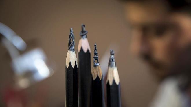 Ortalama bir kurun kalem yaklak 56 kilometre uzunluunda izgi izebilir.