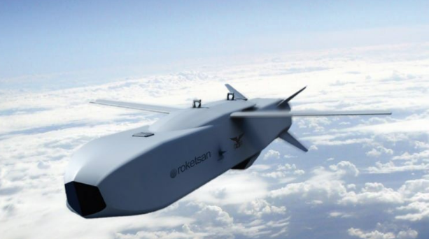 SOM SEYR FZES  Tbitak SAGE ve Roketsan'n gelitirdii SOM'da Fransa'dan satn alnan TRI- 40 motoru kullanlyor. Kale Grubu'nun gelitirdii turbojet motorlar sonucu fze tamamen yerli retim olacak. Yerli cruise fzesi 250 kilometre menzile kadar etkili. 600 kilogram arlnda.