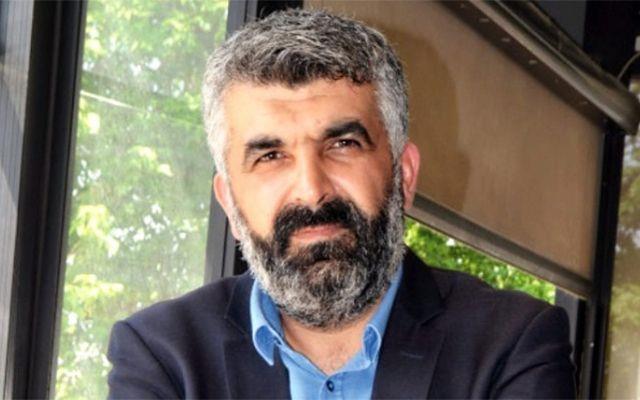 Yazar Ahmet Turgut operasyona ilikin dua paylam yaparken; yazar Sinan Canan da hesabndan, "Harekatmzn hayrlara vesile olmasn diliyor, Mehmetiklerimize dualarmz gnderiyoruz. Allah hayrl tm giriimlerinde Trkiye'nin nn asn" diye konutu.