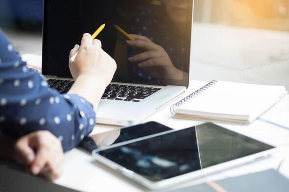 8- IT Uzman    Mutluluk Puan: 3.364