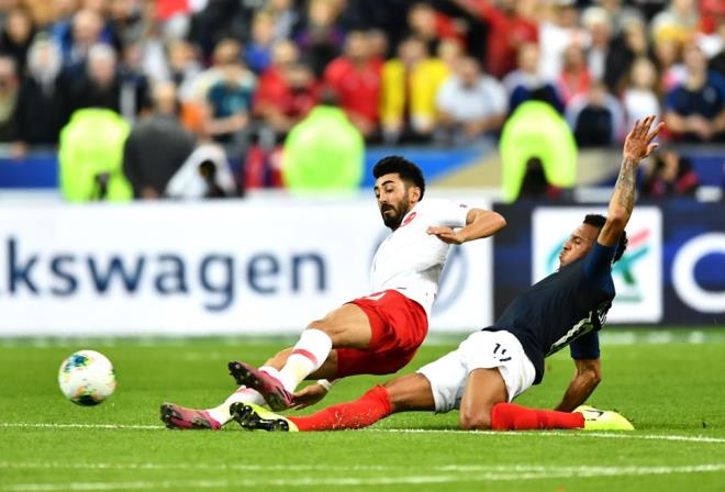 Kar��la�man�n ilk yar�s� gols�z sona erdi.