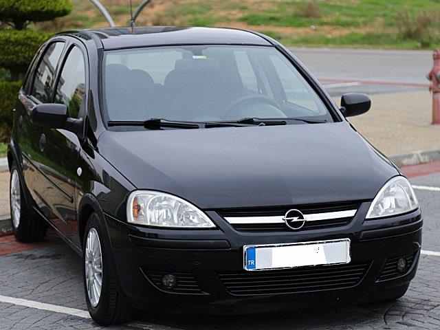 Opel Corsa: 2004 model