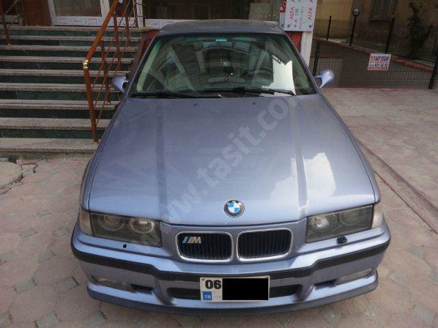 BMW 3.20: 1994 model