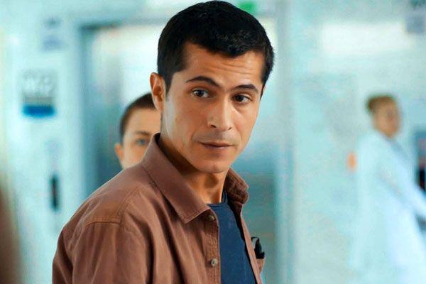 Yaynland Pazartesi gn zorlu rakiplerine kar reyting savanda direnemeyen ocuk dizisinin gn deitirilmiti. nmzdeki hafta Sal gn ekrana gelecek olan dizi, reytinglerde art gsterememesi halinde 9. blmde final yapacak.