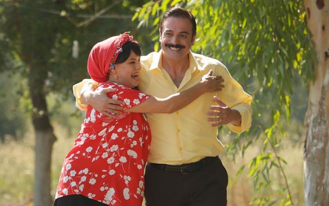 TRT ekranlarnn sevilen dizisi Kalk Gidelim, yeni sezonuyla ekranlara gelirken oyuncu kadrosuna da nl isimleri dahil etmeye devam ediyor.