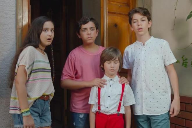 7. Can Dostlar  <br>  Ynetmenliini Tue Soysop'un stlendii Can Dostlar, bir milyon 218 bin 809 kii tarafndan izlenerek en ok izlenen yedinci film oldu.<br>    Parklarn Kt Kazm'n elinden almak zere bir araya gelen mahalleli bir grup ocuun hikayesini ileyen yapmdan 15 milyon 749 bin 173 lira haslat elde edildi.