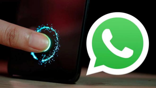 Ayrca parmak izi kilidi devredeyken bildirimlerde WhatsApp mesajlarnn gnderen ve ierik ksmnn gsterilmesini isterseniz bunu da seebiliyorsunuz. Bu aksa dier kiiler de WhatsApp kilitli olsa bile mesajlarnzn ieriini n izleyebiliyor.