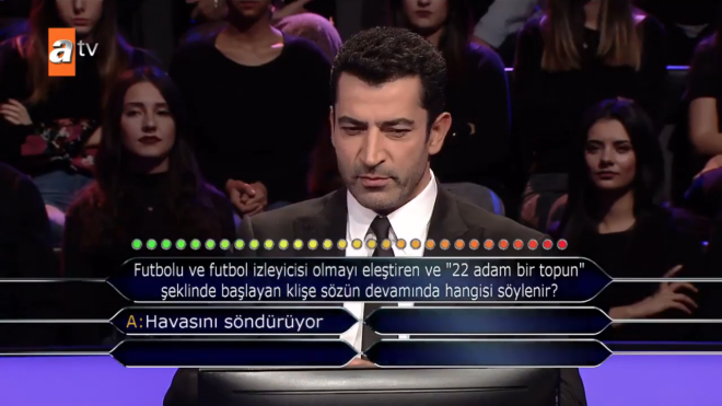 ATV ekranlarnn sevilen bilgi yarmas Kim Milyoner Olmak ster'in dn akam yaynlanan blmnde izleyiciyi isyan ettiren bir yarmac yer ald. Murat Yldrm'n ardndan Kenan mirzalolu'nun sunumuyla devam eden yarmadaki futbol sorusuna verilen cevap 'yok artk' dedirtti.