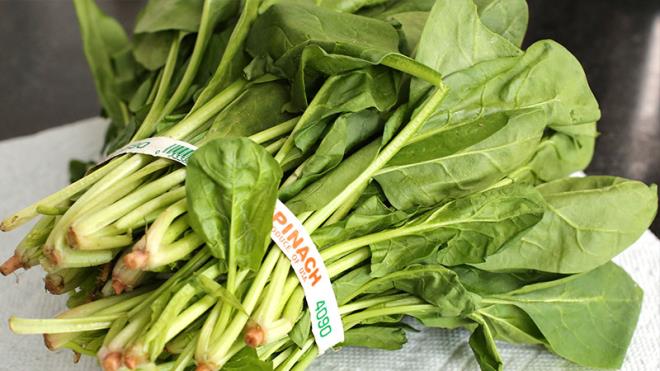 Oksidasyon iin de gdann belli bir sda ve belli bir asidik ortamda olmas gerekir. Nitratn nitrite dnmesindeki s deiiklikleri, besin rmesini hzlandrr. ryen besinlerin zerindeki bakteriyel rnlerin kana geme olasl daha da ykselir. Dozun yksekliine bal olarak kiide gda zehirlenmesi yani toksik etkiler grlebilir. Bu dnemde kritik sre 72 saattir. 72 saat boyunca bulant, kusma ve gastrointestinal huzursuzluk hissi ve uur bulankl gibi semptomlar ortaya kar. Bu semptomlarla birlikte kiide oluan halsizlik ve yorgunluun yan sra sv elektrot kaybyla birlikte kiide kronik bir hastalk varsa daha ar seyreder? dedi.