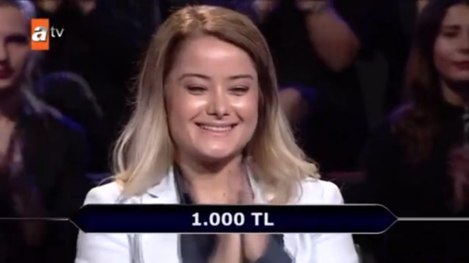 Sosyal medya kullanclar yalnzca yarmac Otan' deil, dier klara oy veren seyircileri de topa tuttu.