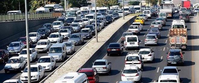 Aracn tescil tarihi 01.01.2018'den nceyse aracn ya ve motor hacmine gre MTV hesaplanyor.     01.01.2018 tarihi ve sonrasnda tescili yaplan aralar iin ise ya, motor hacmi ve aracn matrahna gre hesaplama yaplyor.