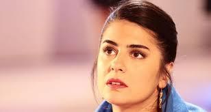 Gazeteci Birsen Altunta&#8217;n verdii bilgiye gre Aya Erturan, Evim kadrosunda.    Dizinin barollerinde Demet zdemir ile brahim elikkol&#8217;un yer aldn hatrlatalm.