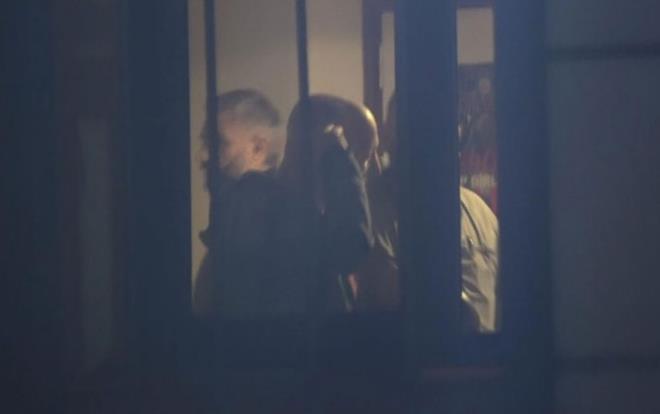 BURSA?da Jandarma Astsubay Meslek Yksek Okulunda grevli szlemeli jandarma uzman avu, ziyarete gelen kz arkadan 4 el ate ederek ldrd.