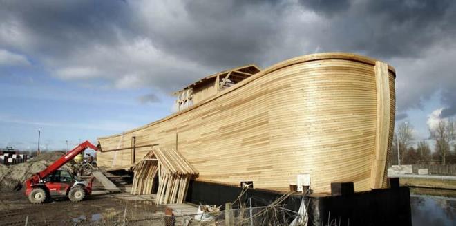 Nuh'un Gemisi'nin kopyasnn, lke tarihinin en iddetli yalarnn grlecei tahmin edilen 16 Kasm Cumartesi gn gelecek olmas dikkat ekti.