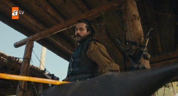 ?Kurulu Osman? iin Bozda Film Platosu?nun 300 dnm arazisi zerinde Kay Obas, Bizans kalesi, suni gl ve evresinde bir ehir ile Trkmen beylii kasabasndan oluan devasa setler ina edildi. St kasabas Osman Bey dnemi iin batan aa yenilendi. Kay Obas dnda, farkl Trk beylikleri iin de drt oba ina edildi.