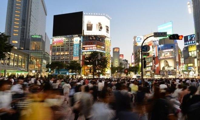 DNYANIN EN KALABALIK KENT HANGSDR?    Dnyann en kalabalk ehri 37,435,191 nfusu ile Japonya'nn bakenti Tokyo'dur.