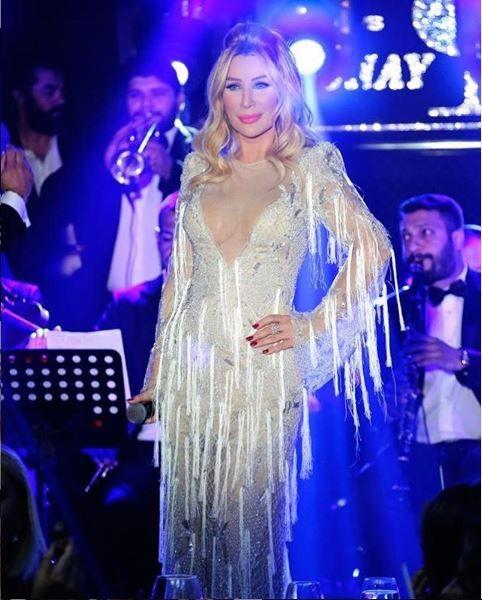 Seda Sayan'n, Londra'da Paris Hilton ve ngiliz arkc Amy Winehouse'un da oturduu Kingston blgesinde, 400 bin sterline bir ev satn ald biliniyor.