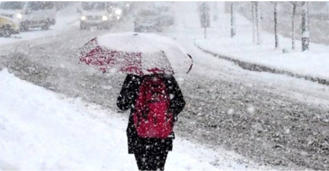 Bu blgelerde pazar gn le saatlerinden itibaren de 1000 metre zeri rakml yerlerde yer yer youn kar ya tahmin ediliyor.