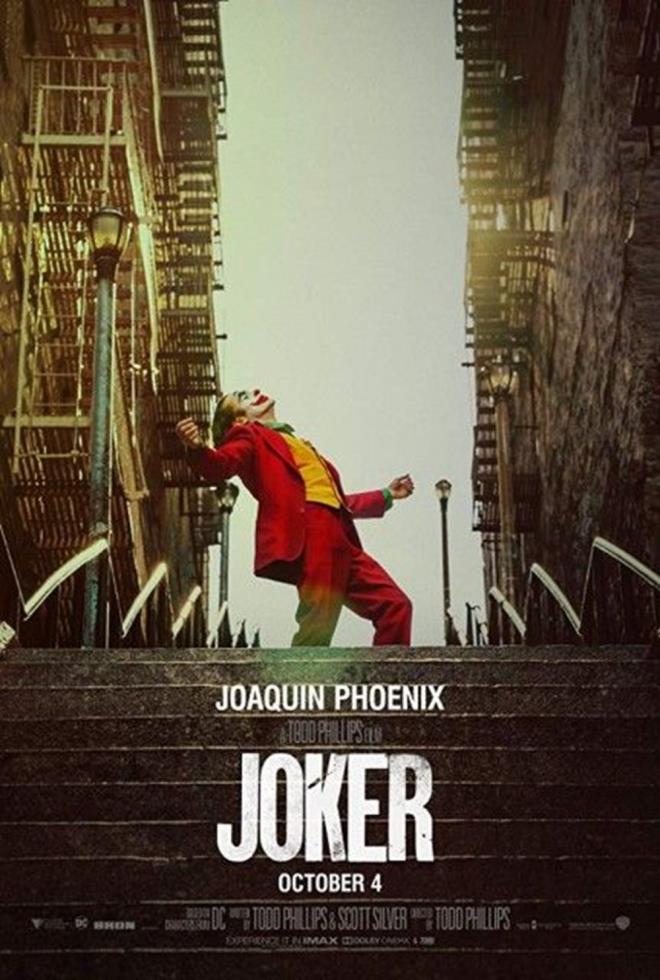Todd Phillips'in ynetmen koltuuna oturduu "Joker", en ok izlenen altnc film olarak ilk 10 arasna girdi.  <br>  Trkiye'de 4 Ekim'de vizyona giren film, 1 milyon 859 bin 187 kii tarafndan izlenerek, 36 milyon 596 bin 765 liralk haslata ulat.  <br>  Gerilim ve dram trn bir araya getiren, Joaquin Phoenix'in barolnde olduu film, baarsz bir komedyen olan ve DS Comics karakterlerinden Batman'in en byk dman Arthur Fleck'in genlik dneminde zihninin psikolojik olarak yava yava tekinsiz sulara yelken amasyla "Joker" karakterine dnmn konu ediniyor.