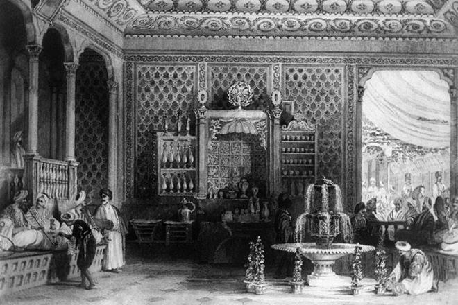 Sadece edebiyat da deil aslnda. Kahvehaneler Trk resim sanatnda da ok byk rol oynuyor. Osmanl zamannda yaplan minyatrlerden, Oryantalist ressamlarn tablolarna kahvehaneleri konu edinen ok sayda sanat eserinden bahsetmek mmkn. Cumhuriyet dnemi resminde ise kahvehane denince akla Bedri Rahmi Eybolu?nun rengarenk kahvehane manzaralar geliyor.