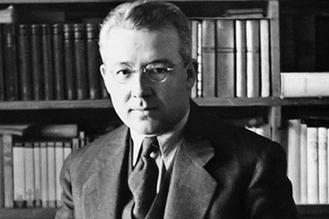 Kahvehanelerin edebiyat iin nemi bununla da kalmyor. Arif Dino?dan, Sabahattin Ali?ye, Fazl Hsn Dalarca?dan Sabahattin Kudret Aksal?a ok sayda deerli kalem, en nemli eserlerini hep mdavimi olduklar Nisuaz gibi kahvelerde yazd.