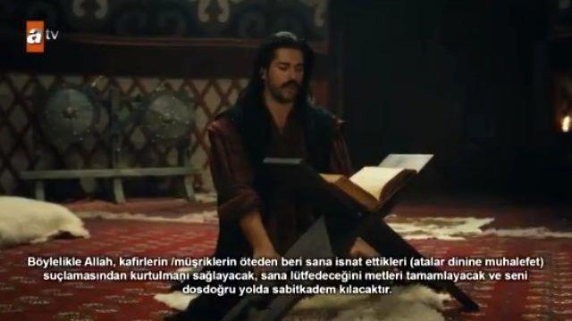 Dizide barol oynayan Burak zivit'in dn akam yaynlanan blmnde Fetih suresini okuduu blm zirveye oturmutu. Oyuncunun bu sahnelerde Kuran- Kerim'i doru telaffuz etmek iin 7 aydr Kur'an eitimi ald iddia edilmesi ise sosyal medyada byk yank uyandrmt.