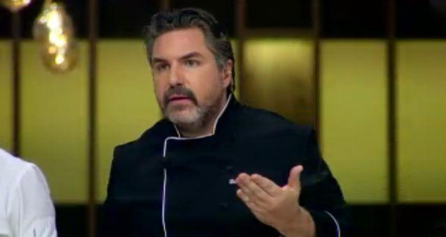 nl ef Batuhan Piatti, yarmann ikici blmnde yarmaclara sert davranmad gerekesiyle Pnar shakolu ve Sina Bdeyr'i iten kardn syledi. Sert mizacyla hafzalara kaznan Piatti'nin byk umutlarla balad yarmas reytinglerde istenilen baarya ulaamad.