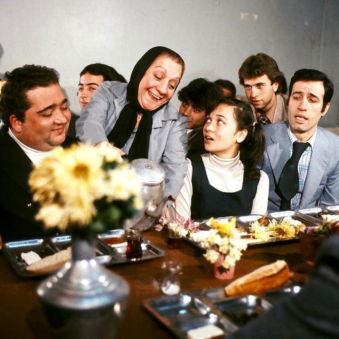 Hababam Snf Tatilde filmiyle nlenen Sevda Aktolga, son haliyle grenleri artyor.