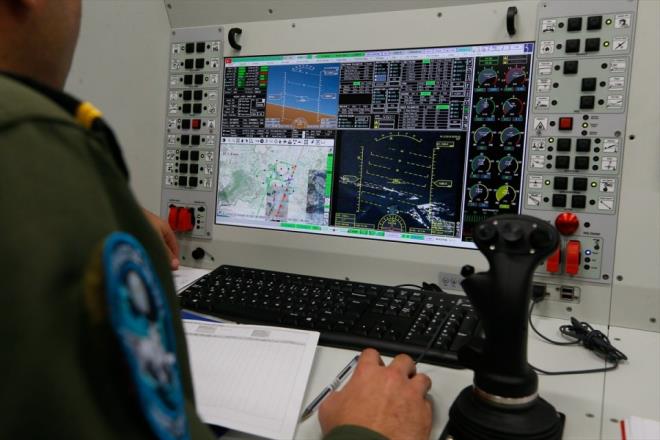 KKTC Geitkale Havaalan'nn HA'larla yrtlecek faaliyetler iin kullanlmasna ynelik alnan kararn ardndan balatlan almalar devam ediyor.