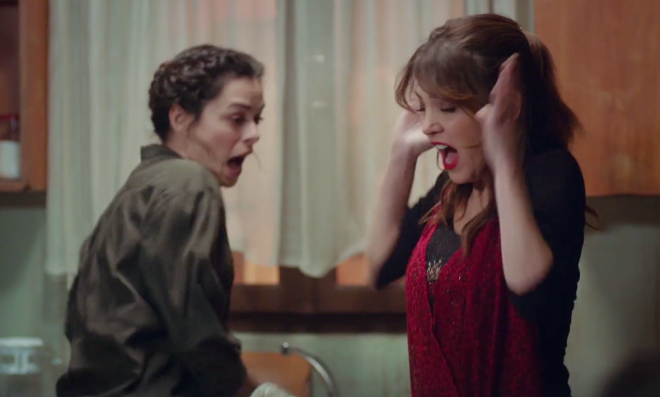 Dizinin baz takipileri barol oyuncularndan olan Arif yani Feyyaz Duman'n bazlar ise irin yani Seray Kaya'nn diziden ayrlacan syledi.